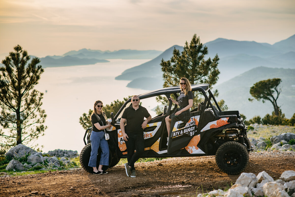 Persons came by buggy to the place from where they can see the Elaphite islands and new Dubrovnik at sunset